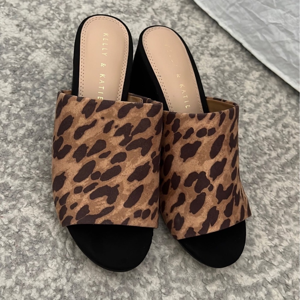 Kelly and Katie low chunky heel slip ons
